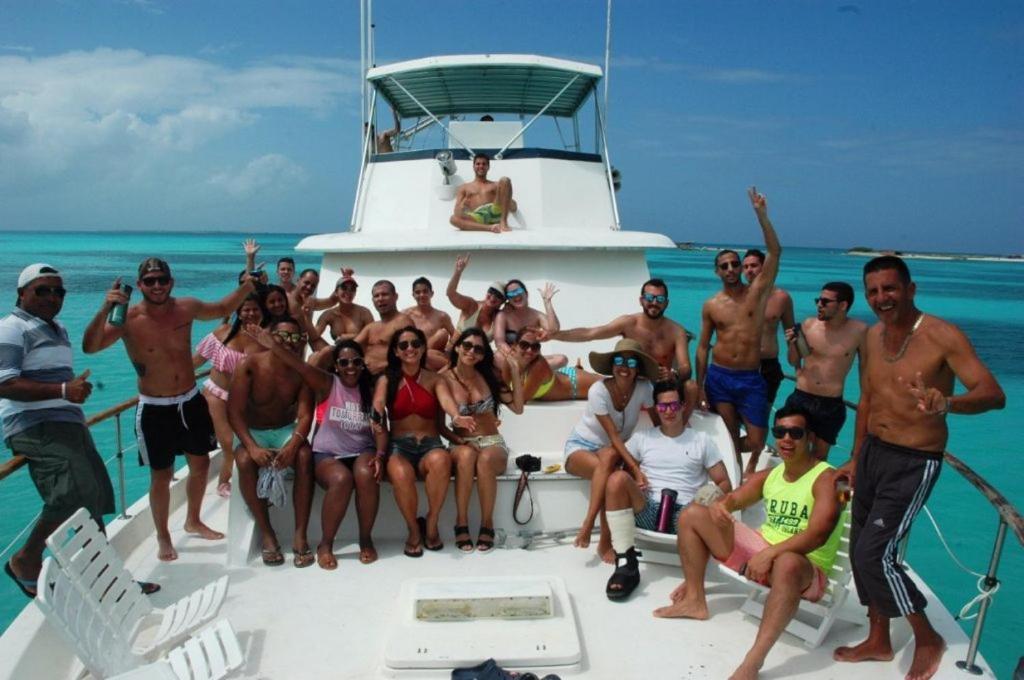 Alojamiento Cama Carpa Y Yate Isla La Tortuga Venezuela, Hotell Cayo Herradura Exteriör bild